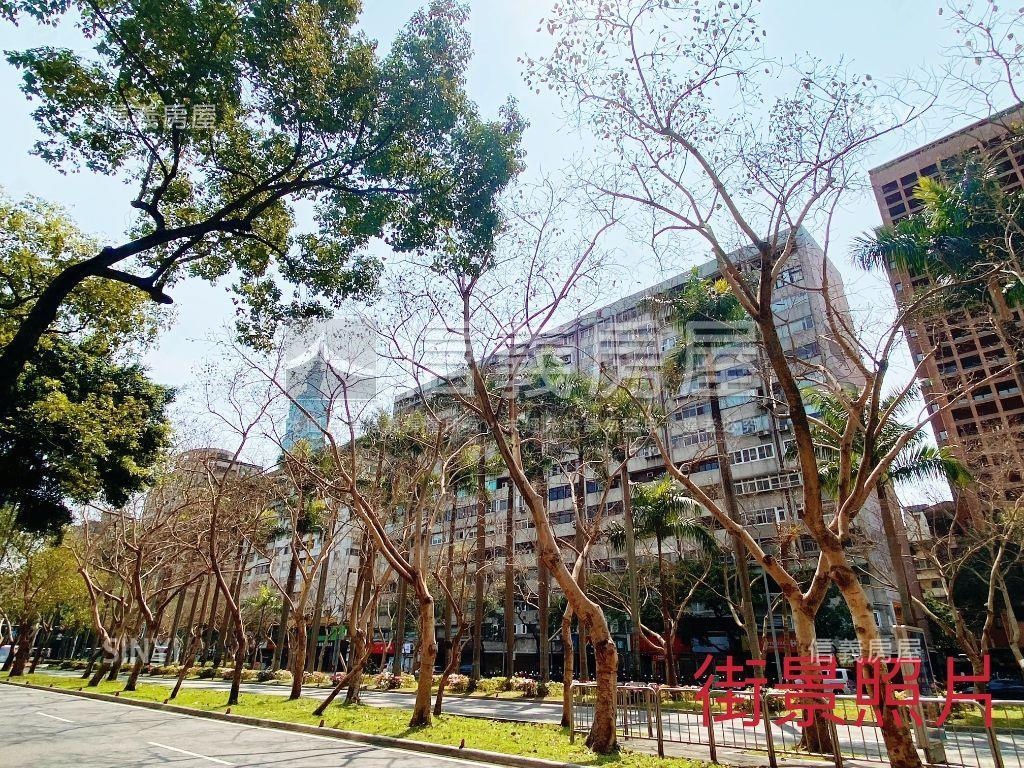 三面採光稀有華廈房屋室內格局與周邊環境