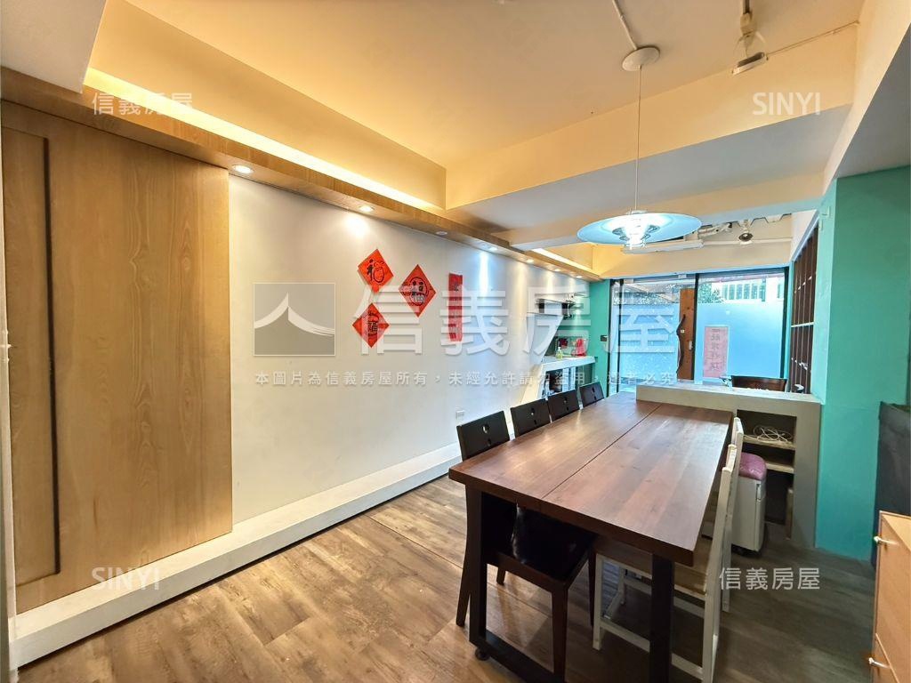 自強南路臨路透天店面房屋室內格局與周邊環境