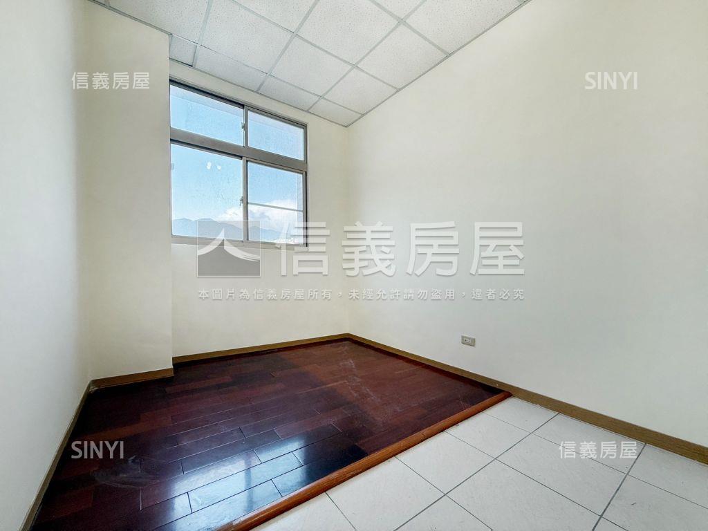 首選明亮觀海極品房屋室內格局與周邊環境