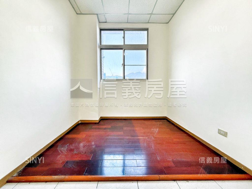 首選明亮觀海極品房屋室內格局與周邊環境