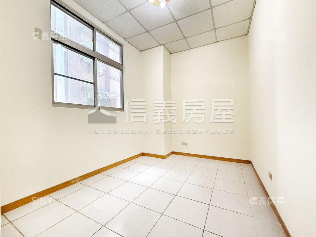 首選明亮觀海極品房屋室內格局與周邊環境