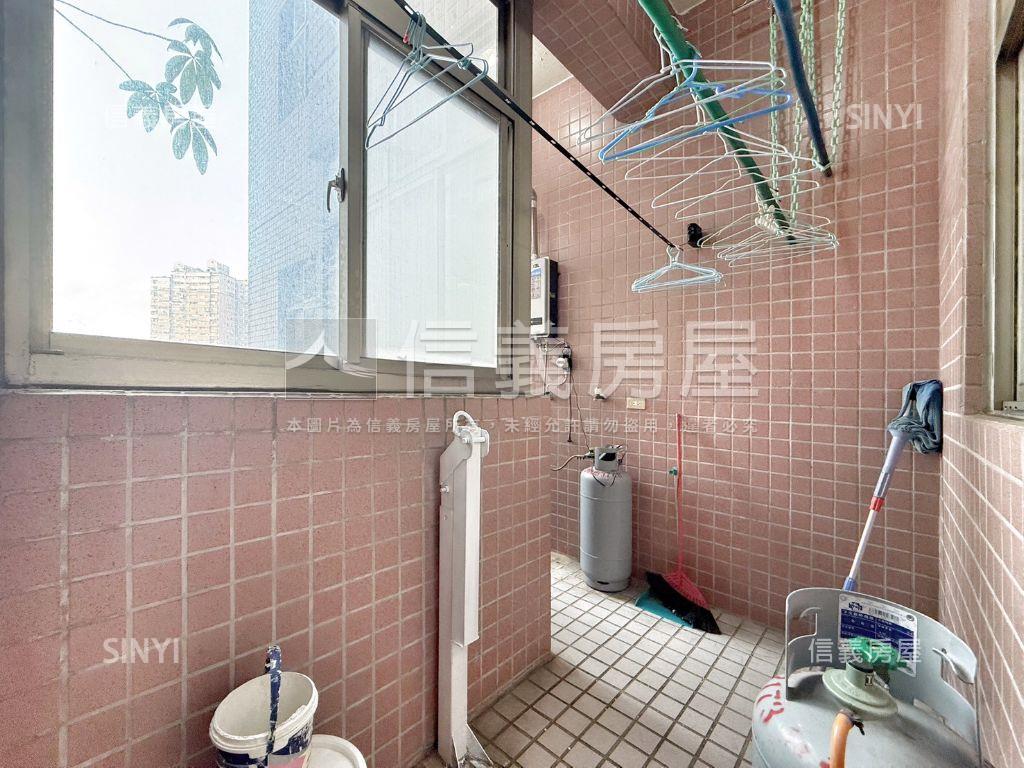 首選明亮觀海極品房屋室內格局與周邊環境