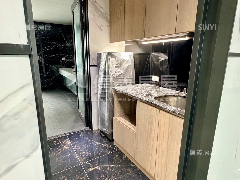 ★內科全新整棟企業總部房屋室內格局與周邊環境