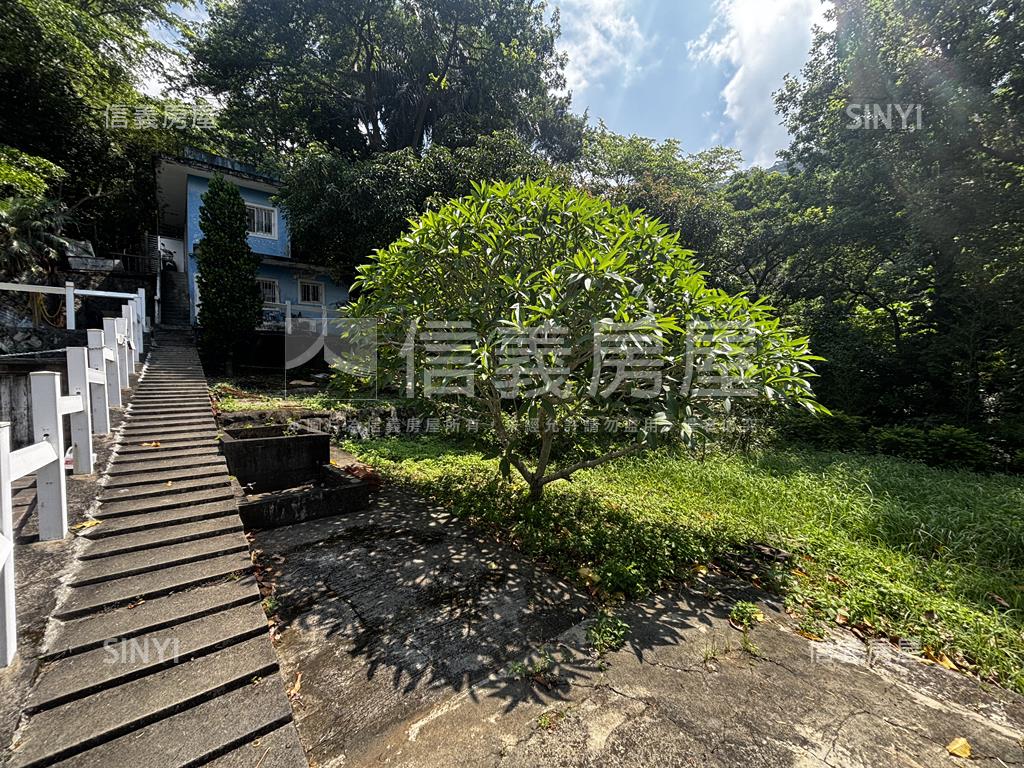 陽明山遼闊土地稀有釋出房屋室內格局與周邊環境