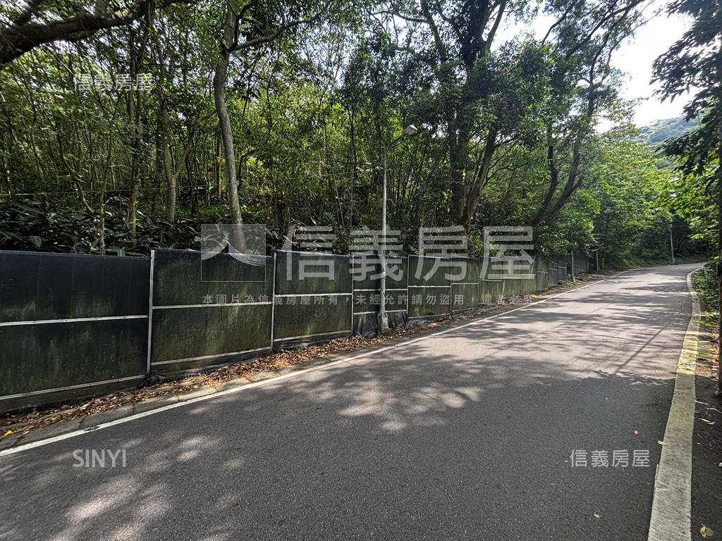 陽明山遼闊土地稀有釋出房屋室內格局與周邊環境