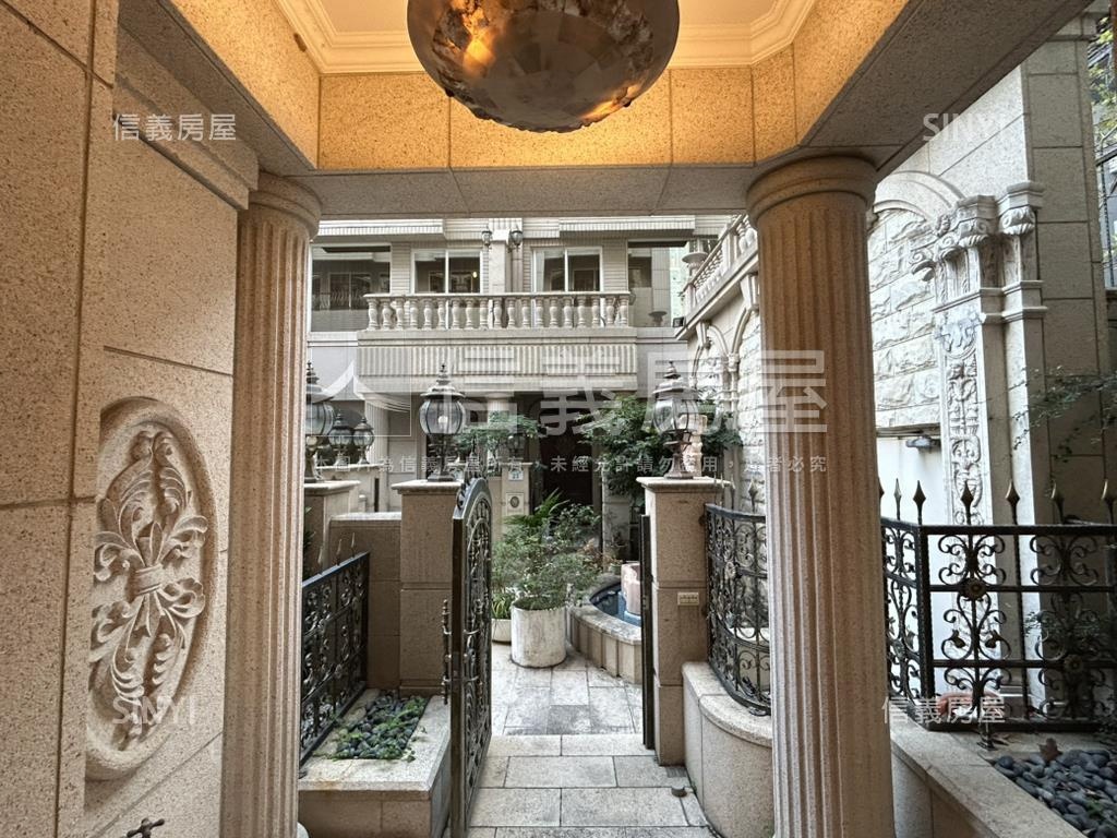 百立帝堡亞灣豪邸房屋室內格局與周邊環境