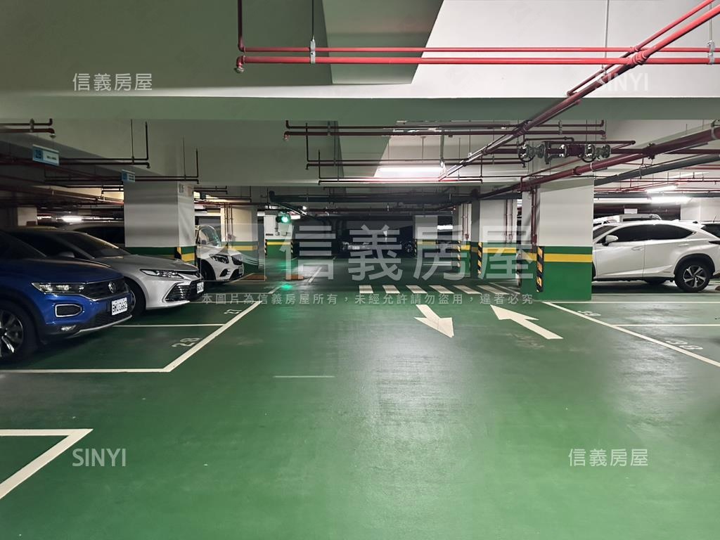 崇德隆盛三房附車位房屋室內格局與周邊環境