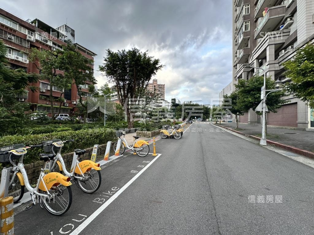崇德隆盛三房附車位房屋室內格局與周邊環境