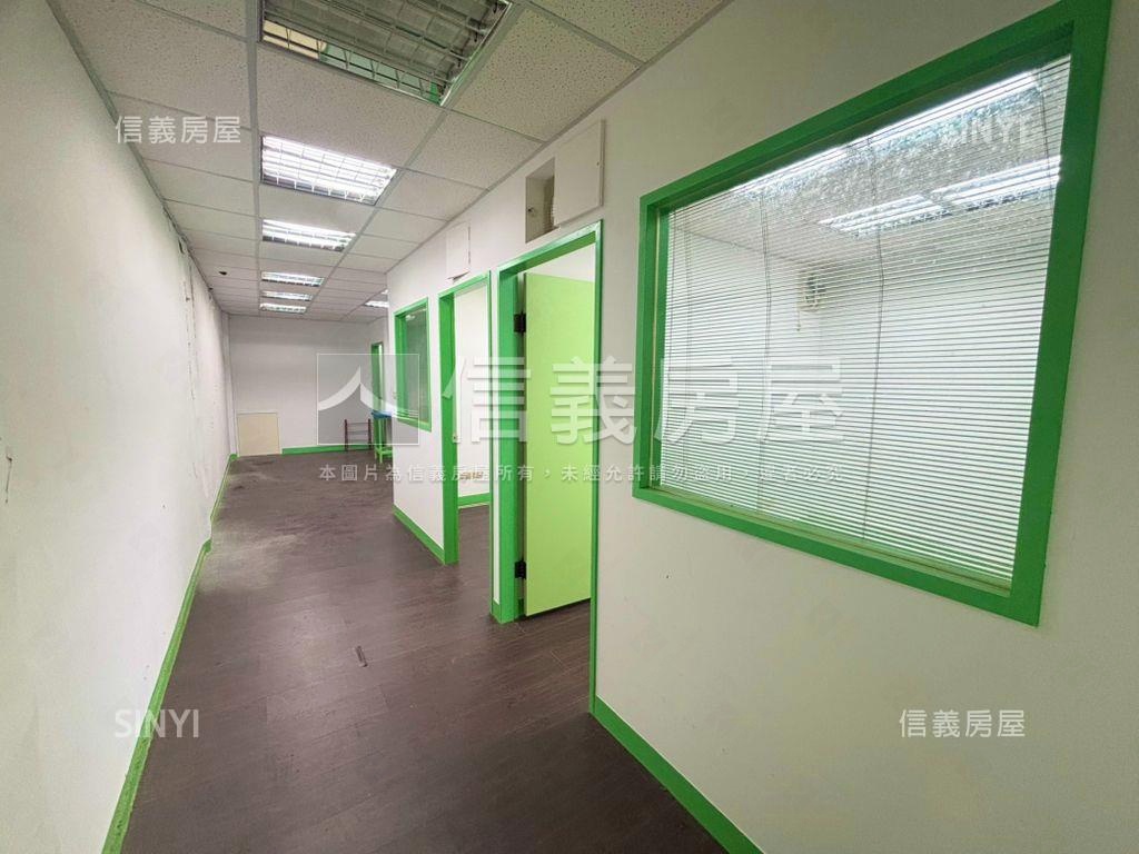 台北站前地上權店辦房屋室內格局與周邊環境