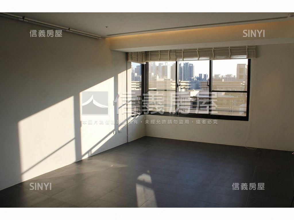 峰藝視野美三房雙平車房屋室內格局與周邊環境