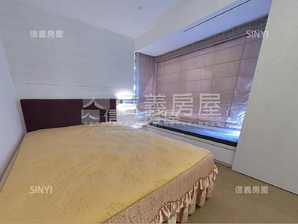 峰藝視野美三房雙平車房屋室內格局與周邊環境