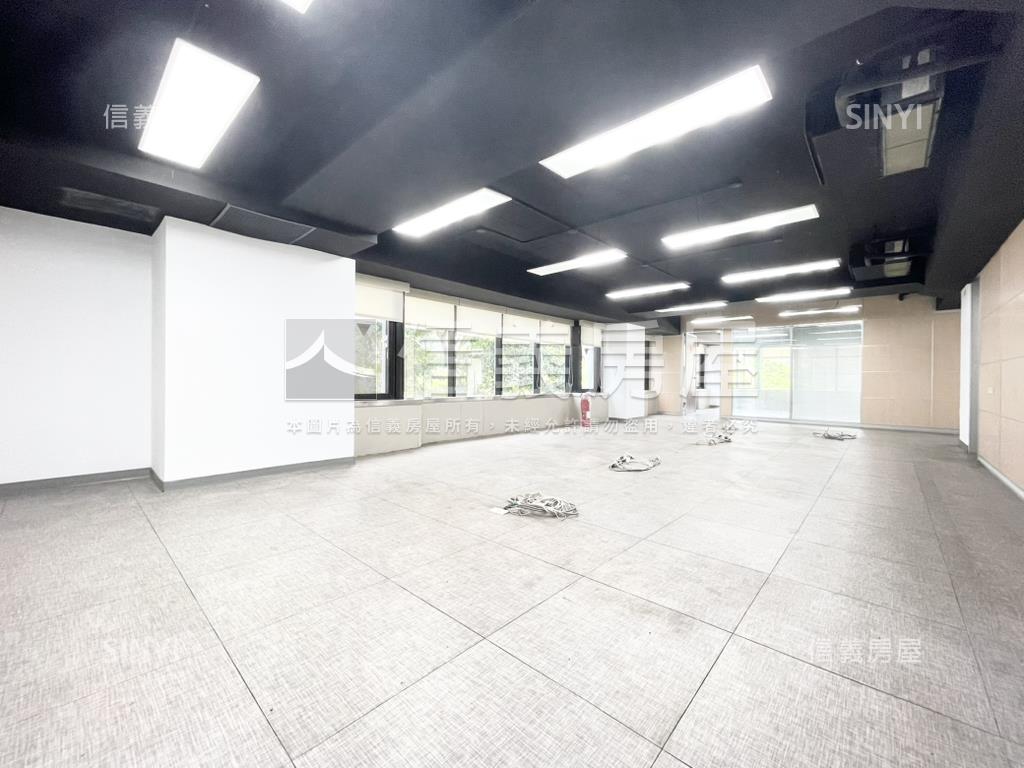 光北南京頂級帷幕商辦大樓房屋室內格局與周邊環境