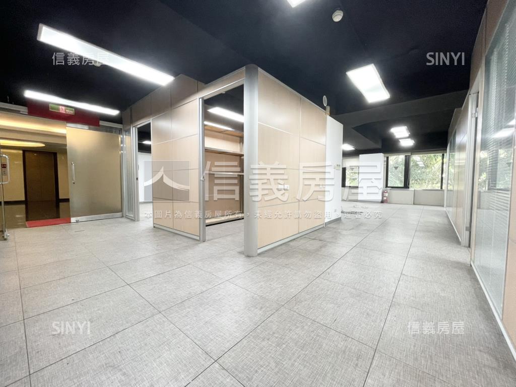 光北南京頂級帷幕商辦大樓房屋室內格局與周邊環境