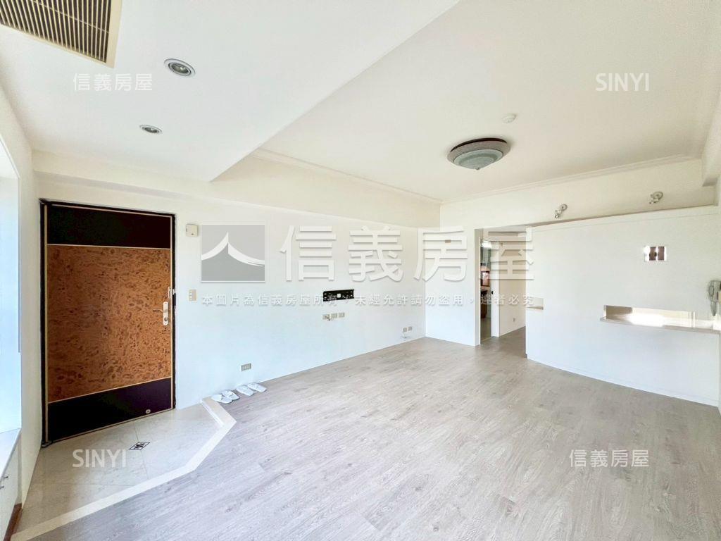 惠宇科博採光三房平車房屋室內格局與周邊環境