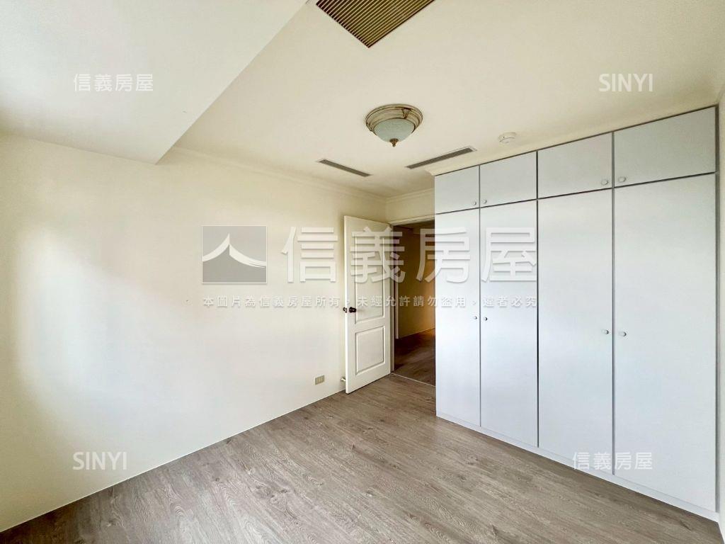 惠宇科博採光三房平車房屋室內格局與周邊環境