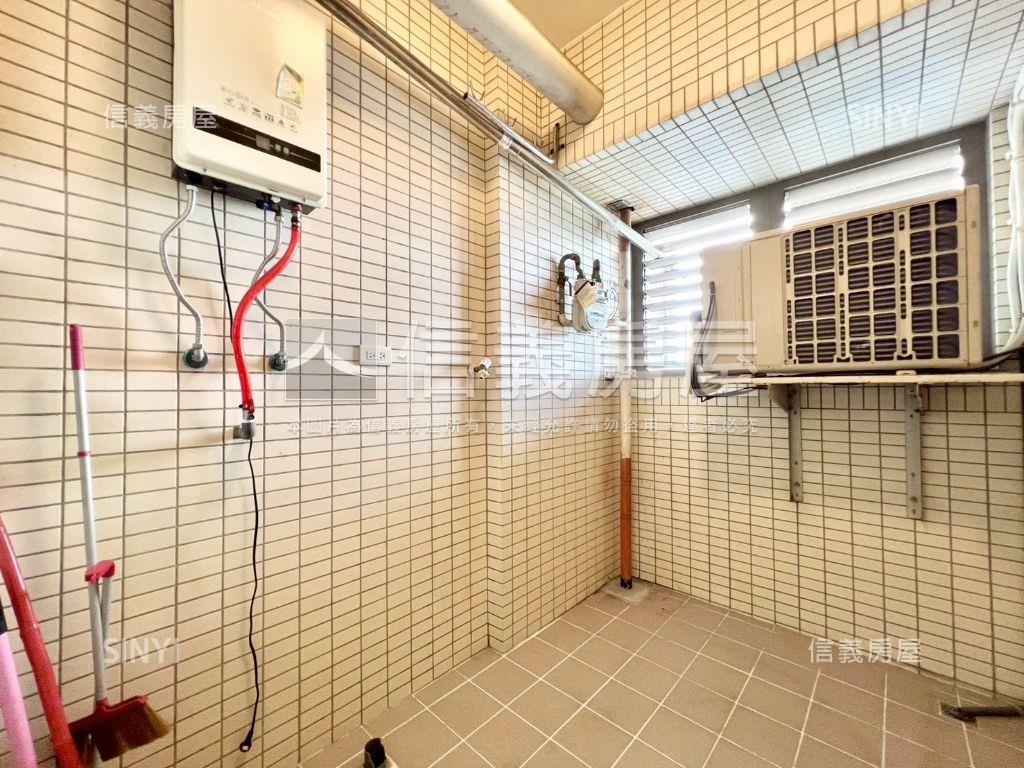 惠宇科博採光三房平車房屋室內格局與周邊環境