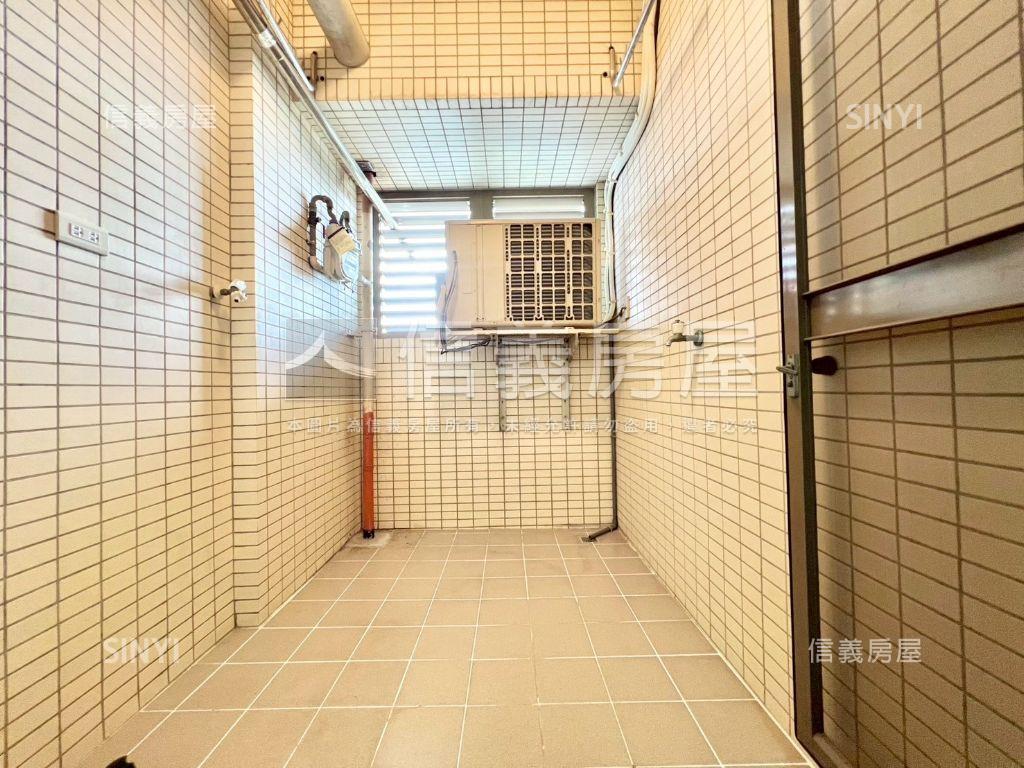 惠宇科博採光三房平車房屋室內格局與周邊環境