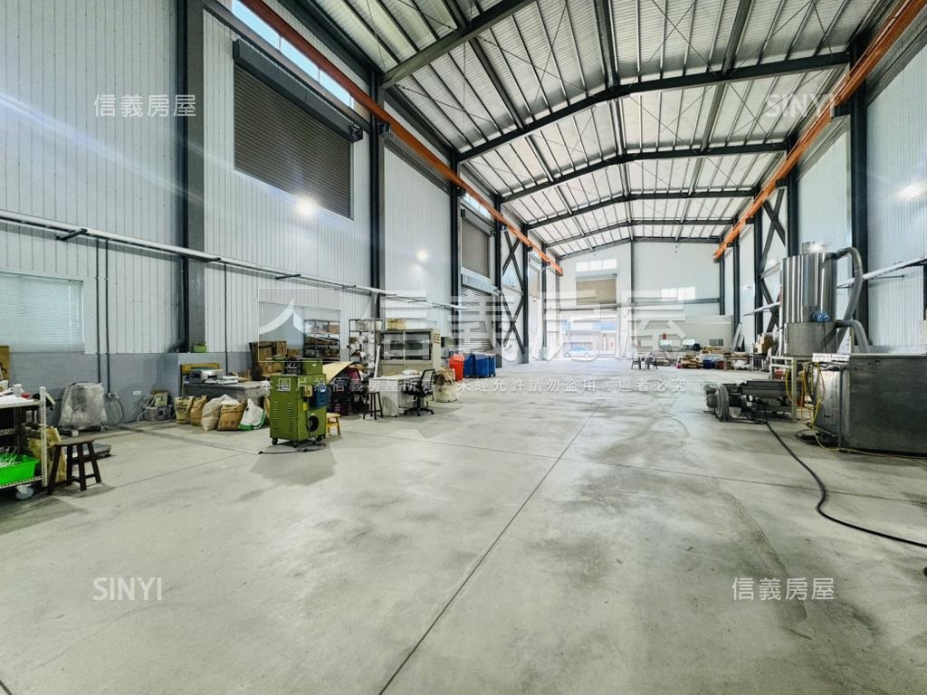新營東愛街附天車廠房房屋室內格局與周邊環境