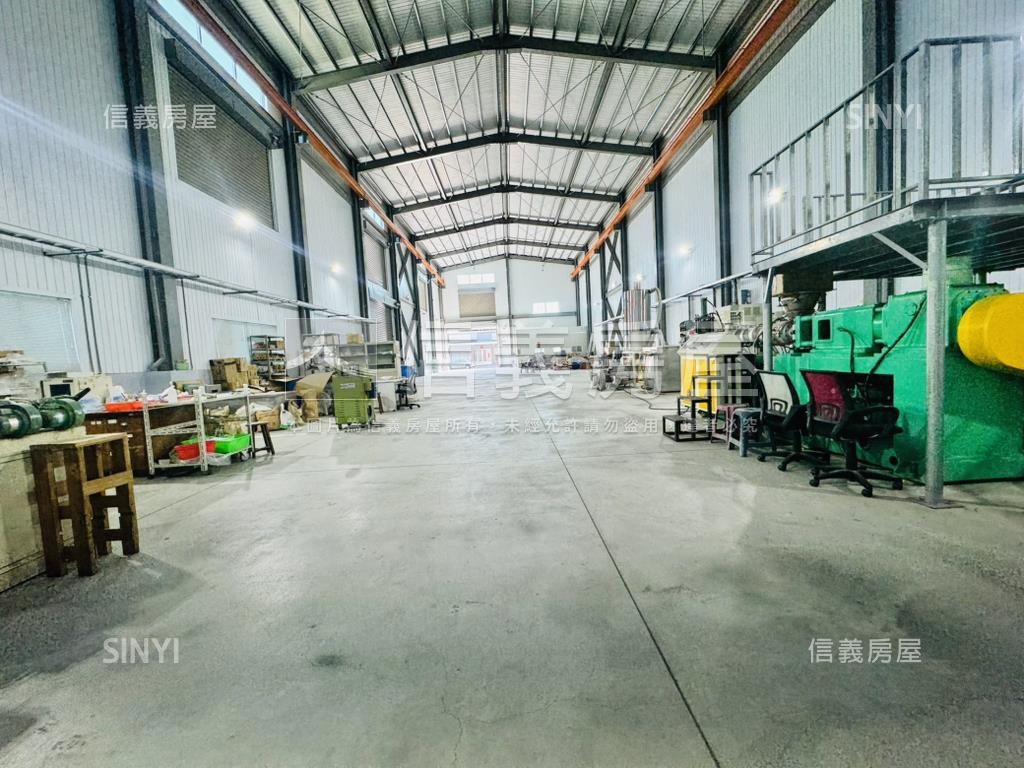 新營東愛街附天車廠房房屋室內格局與周邊環境