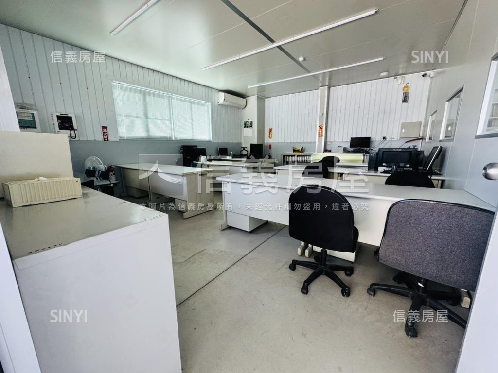 新營東愛街附天車廠房房屋室內格局與周邊環境