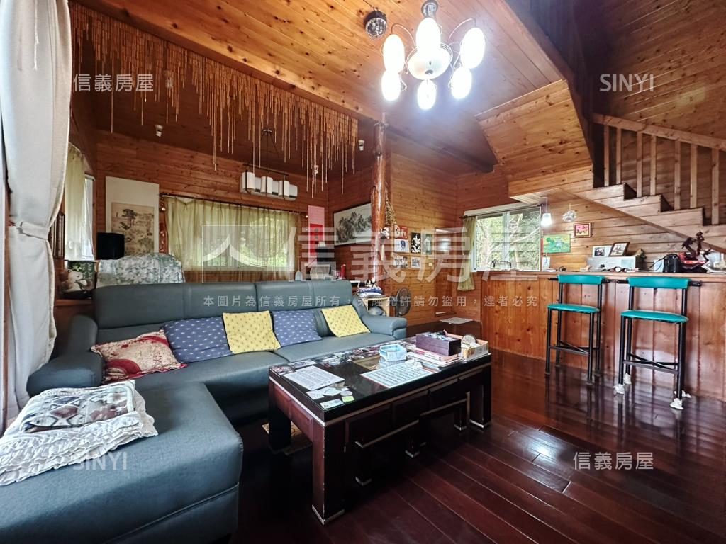 南庄土地附小木屋房屋室內格局與周邊環境