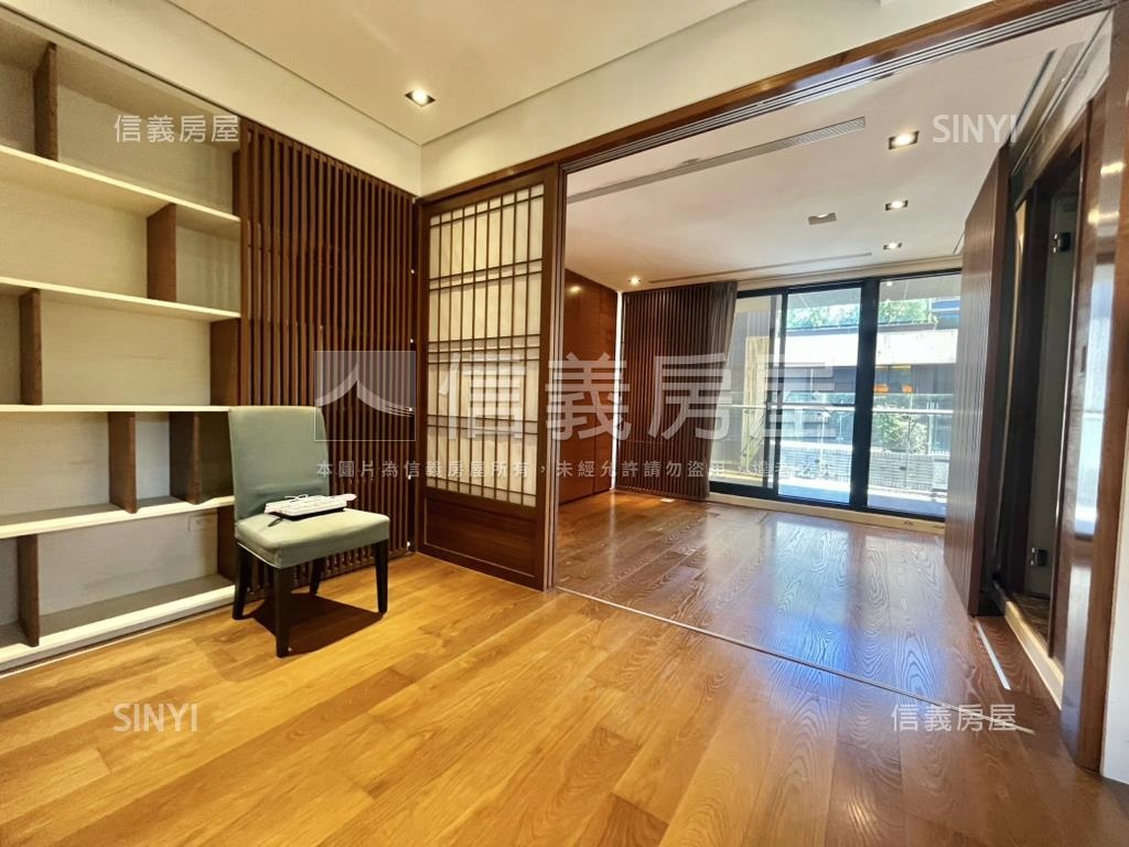 樹下墅上邊間綠意盎然房屋室內格局與周邊環境