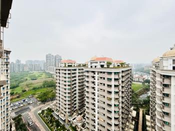 四季之旅高樓美景