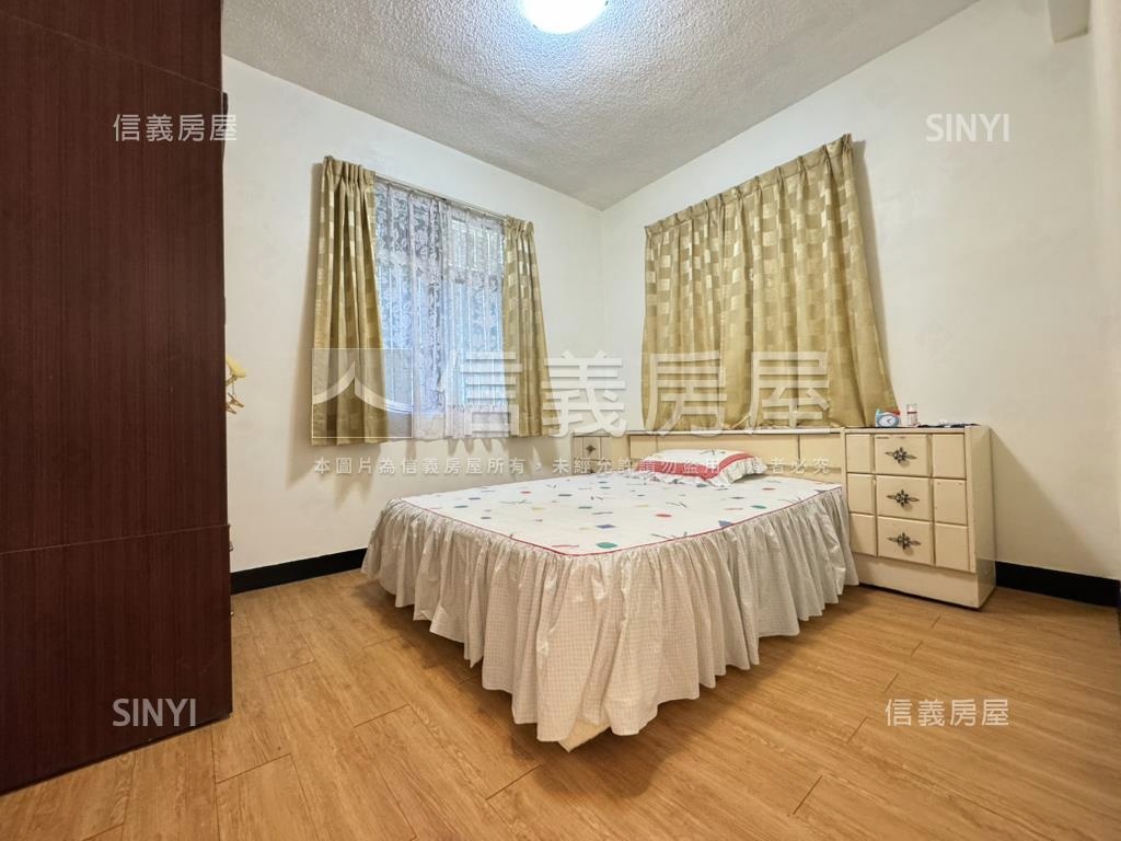 低總價面公園邊間二樓美屋房屋室內格局與周邊環境