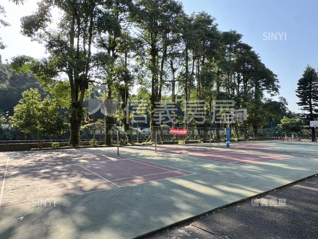 低總價面公園邊間二樓美屋房屋室內格局與周邊環境
