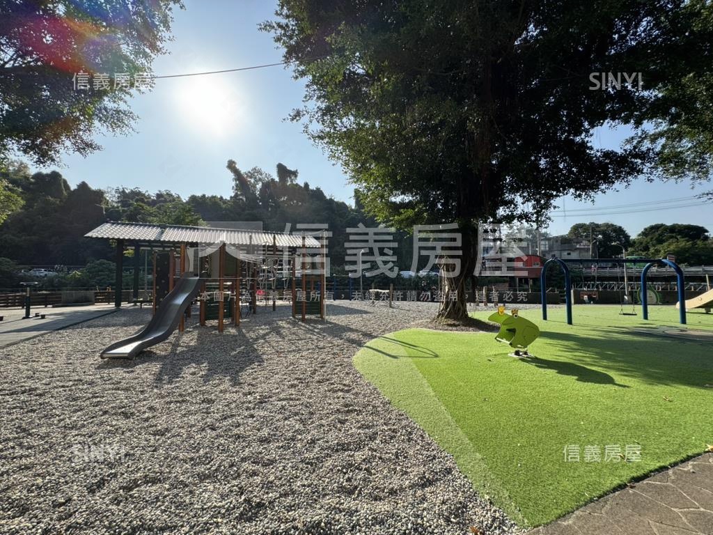 低總價面公園邊間二樓美屋房屋室內格局與周邊環境