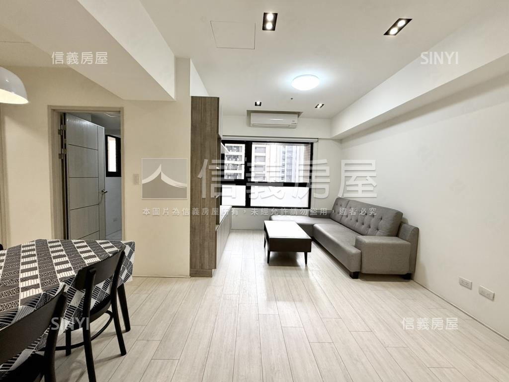 美麗的新悅城三房平車房屋室內格局與周邊環境