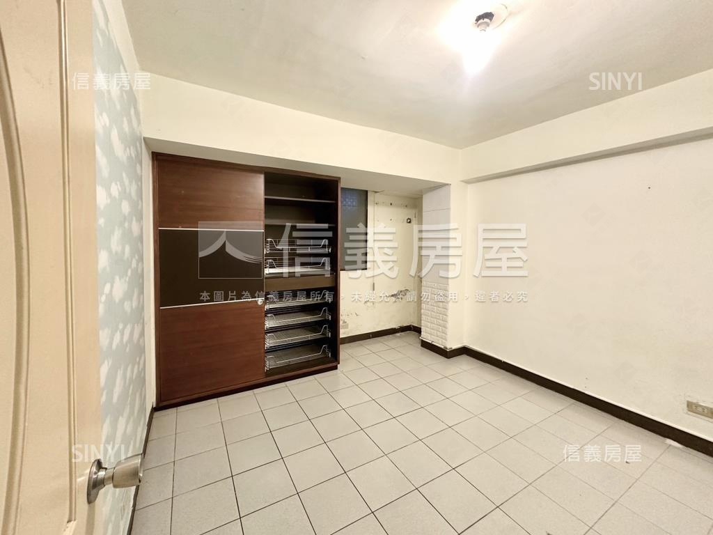 【新接】信義靜巷面寬一樓房屋室內格局與周邊環境