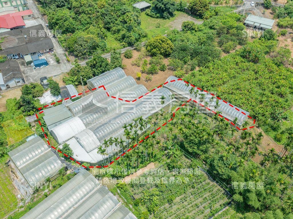 南投竹山溫室果園之一房屋室內格局與周邊環境