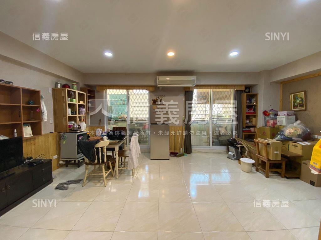 近河樂。採光木質大套房房屋室內格局與周邊環境