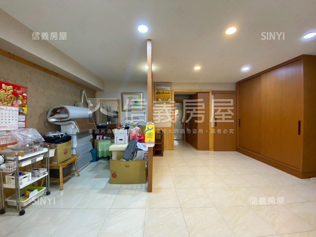近河樂。採光木質大套房房屋室內格局與周邊環境