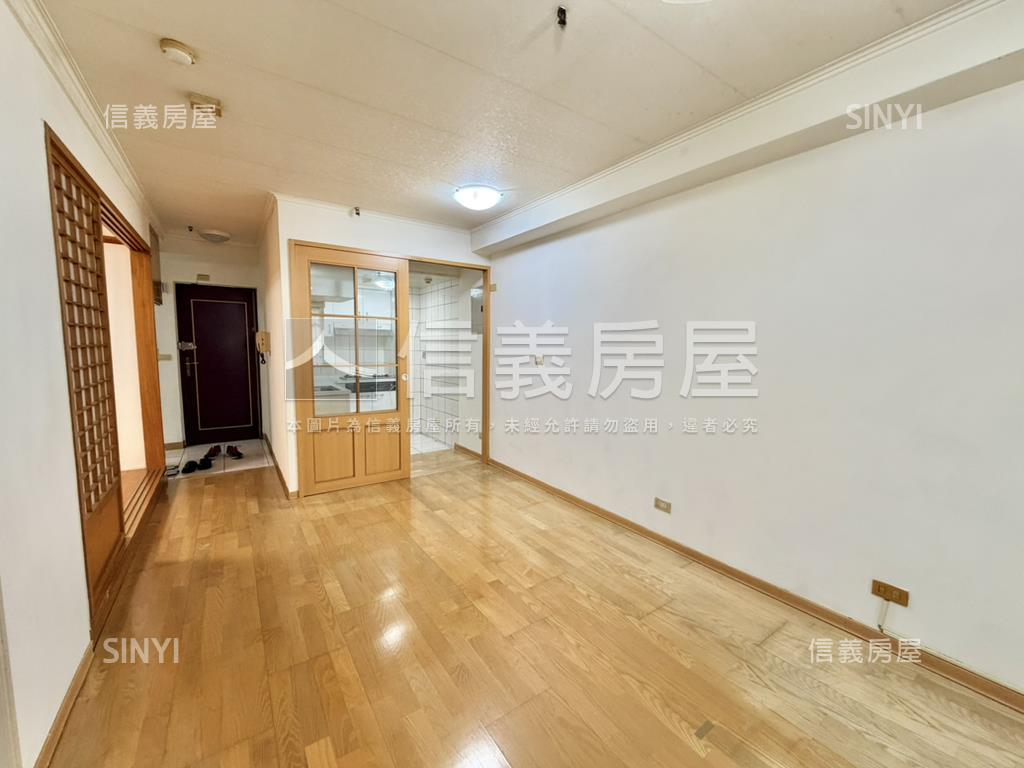翡翠高樓朝南靜巷沐光二房房屋室內格局與周邊環境