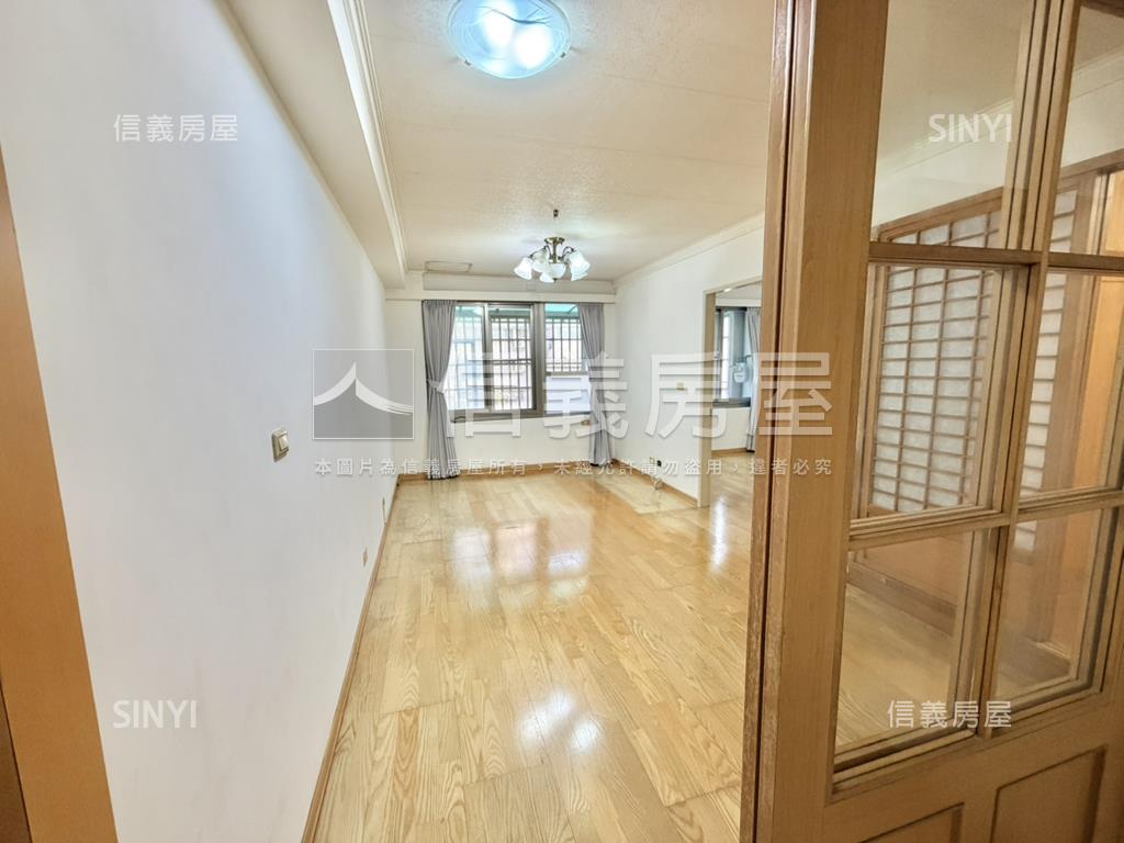 翡翠高樓朝南靜巷沐光二房房屋室內格局與周邊環境