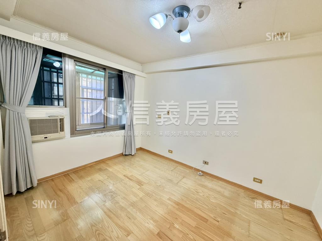 翡翠高樓朝南靜巷沐光二房房屋室內格局與周邊環境