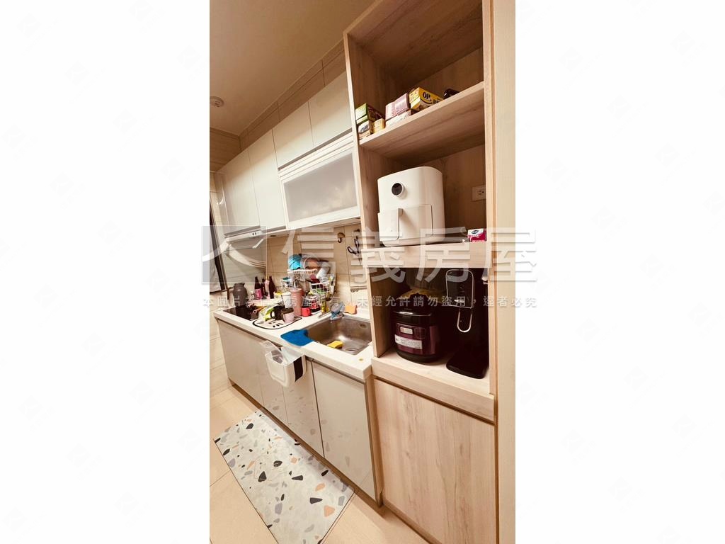 永富發官邸三房房屋室內格局與周邊環境