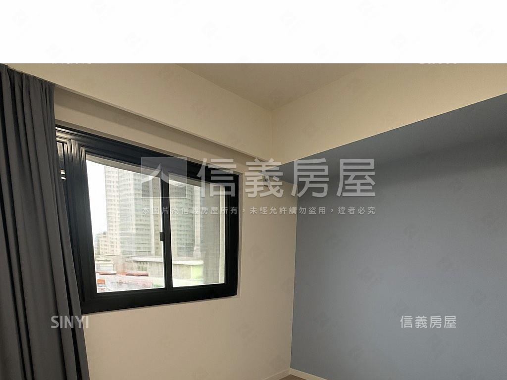 頂溪站竹林苑邊間３房車位房屋室內格局與周邊環境