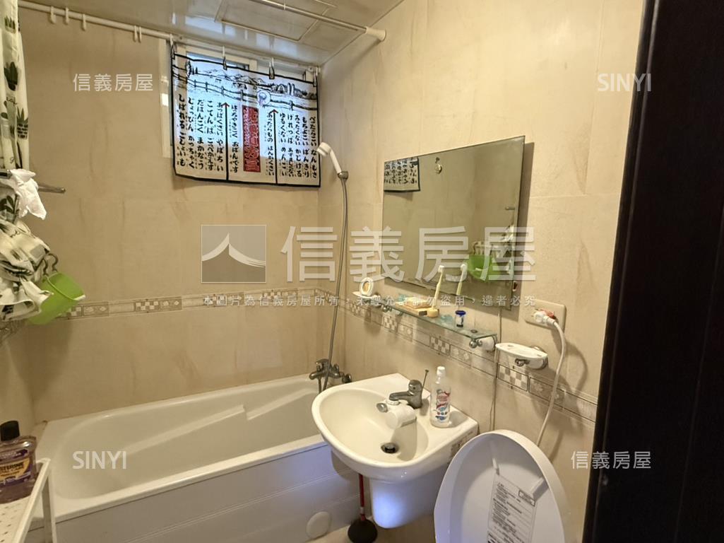 克強邊間美麗的家房屋室內格局與周邊環境