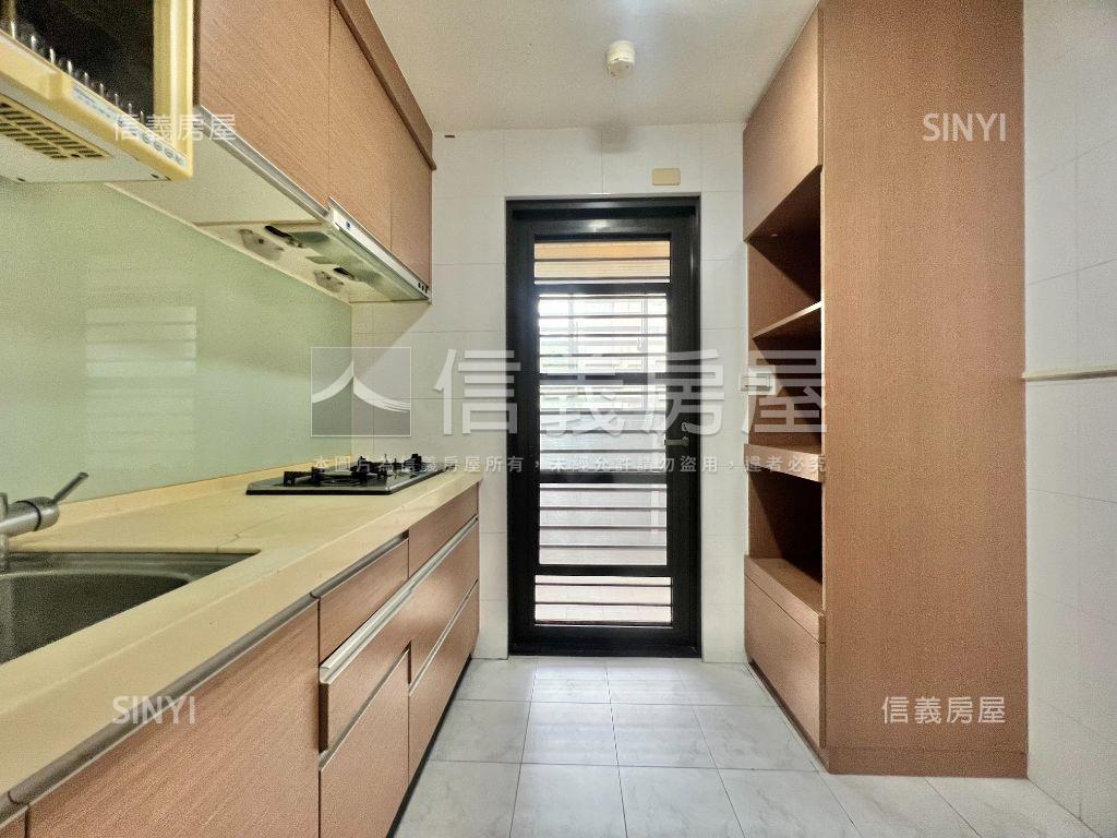 稀有東別館溫馨兩房房屋室內格局與周邊環境