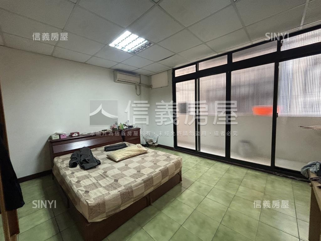 正漢口路三段郵局對面透店房屋室內格局與周邊環境