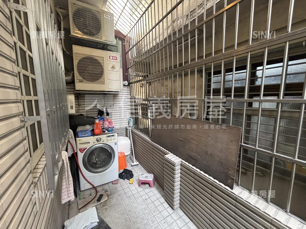 正漢口路三段郵局對面透店房屋室內格局與周邊環境