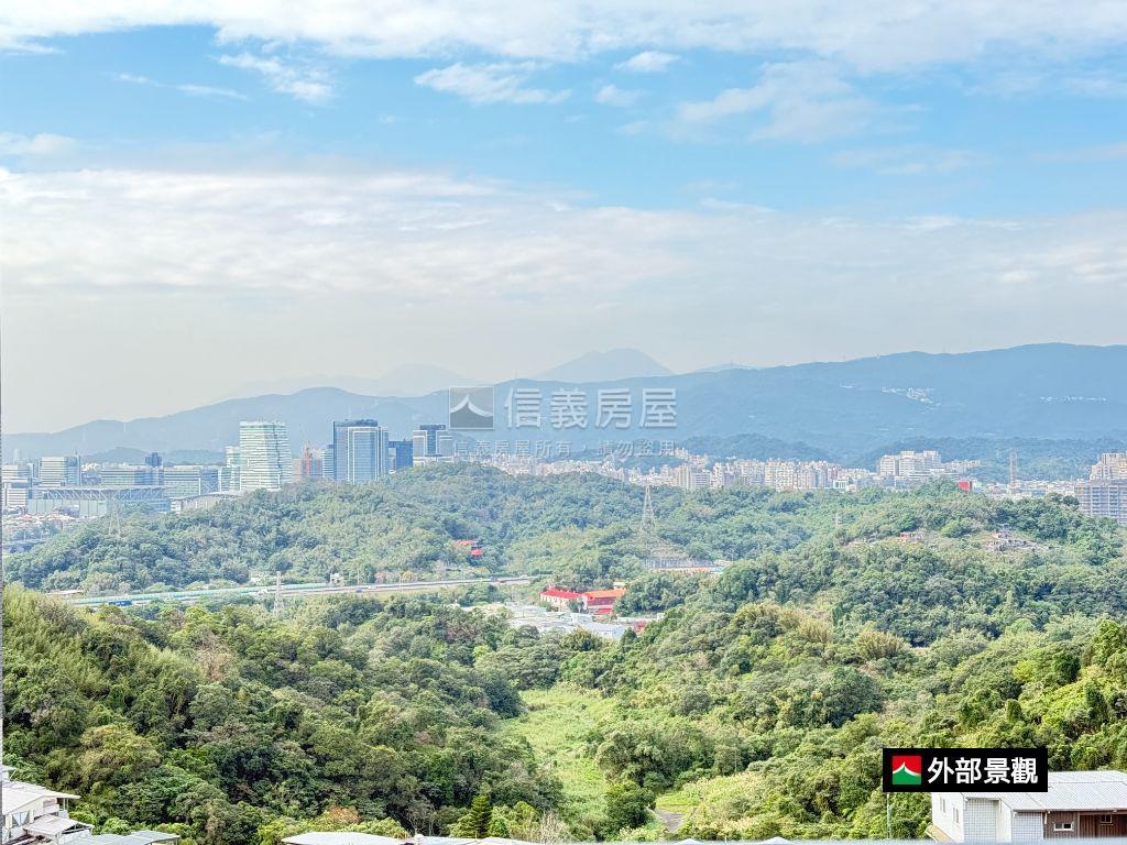 甲山林天墅精品裝潢景觀宅房屋室內格局與周邊環境