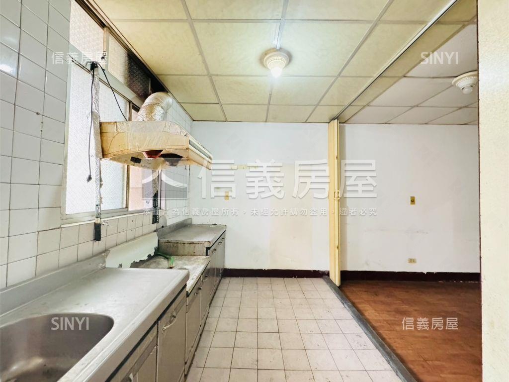 銀河灣室內使用大優美寓房屋室內格局與周邊環境