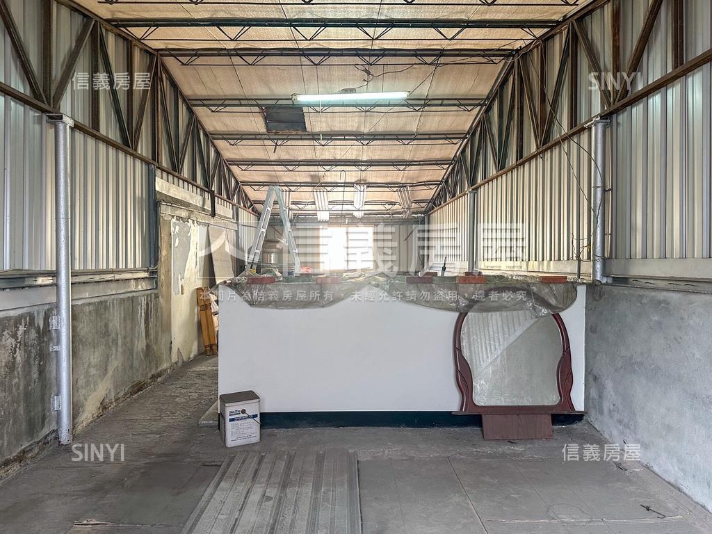 鼎中正路透天房屋室內格局與周邊環境