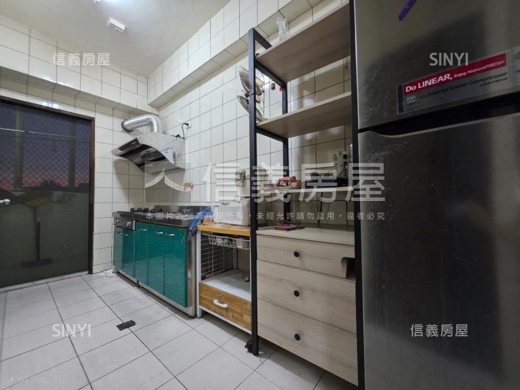 聖羅蘭大３房平車房屋室內格局與周邊環境