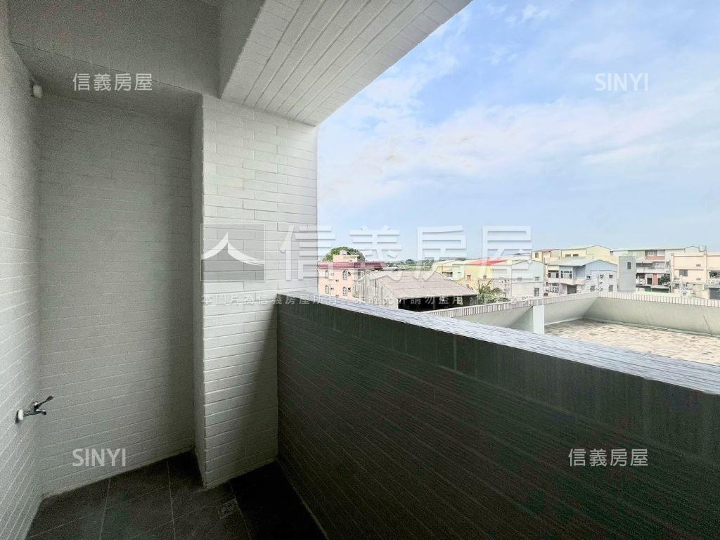 南科富境全新兩房車位房屋室內格局與周邊環境