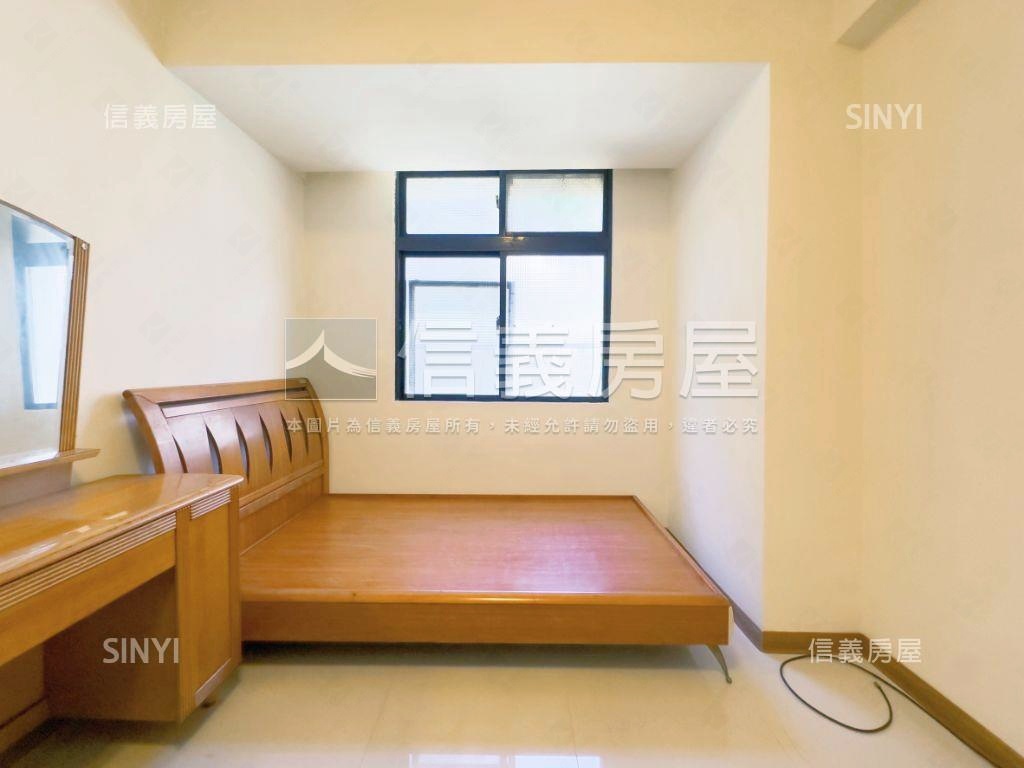 莊敬路樹梢三房房屋室內格局與周邊環境